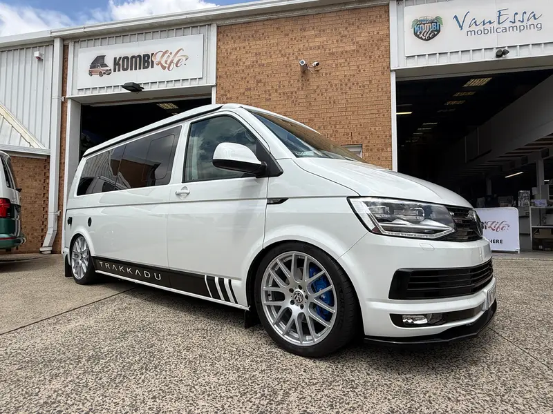 2019 Trakkadu 450 4Mo Camper – Used With Air Suspension 1