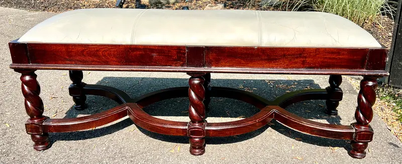 Antique Gilded Wood Bench With Hand-Carved Details And Leather Seat 1
