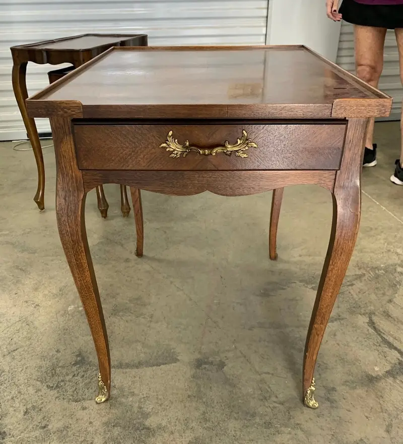 Baker Louis Xv–Style Side Table – Burled Wood Accent With Rococo Detailing 1