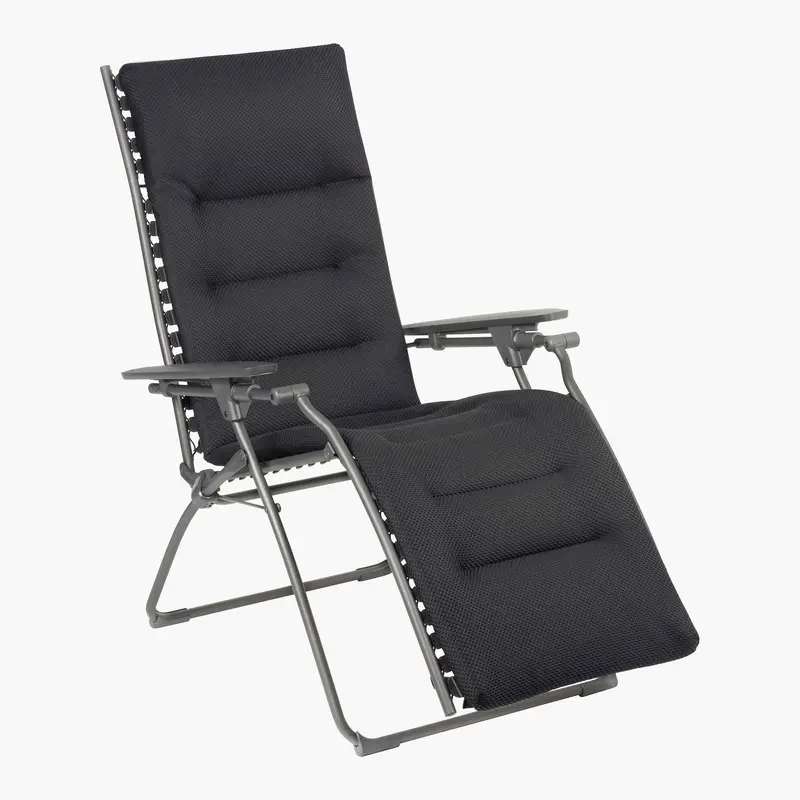 Becomfort Ergonomic Recliner 1