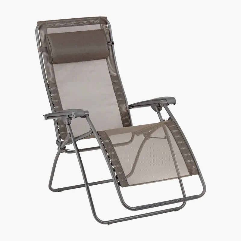 Contoured Support Recliner For Gardens 1
