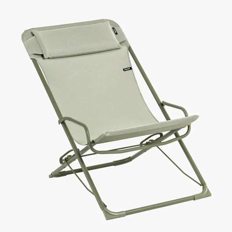 Gentle Rocking Deck Chair With Contoured Backrest 1