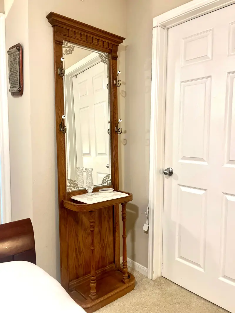 Vintage Mirrored Pulaski Hall Tree With Umbrella Holder 1
