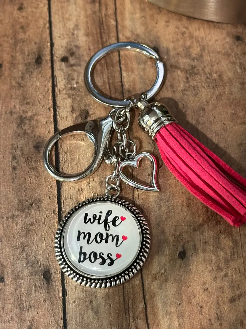 Wife Mom Boss Keychain – Empowering Trio Design (K000-59) 1